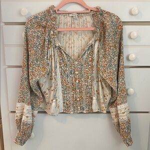 American Eagle Outfitters Floral Blouse